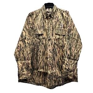 Made 2 Deceive M2D Hunting Camouflage Button Down Mens NWT Size XL